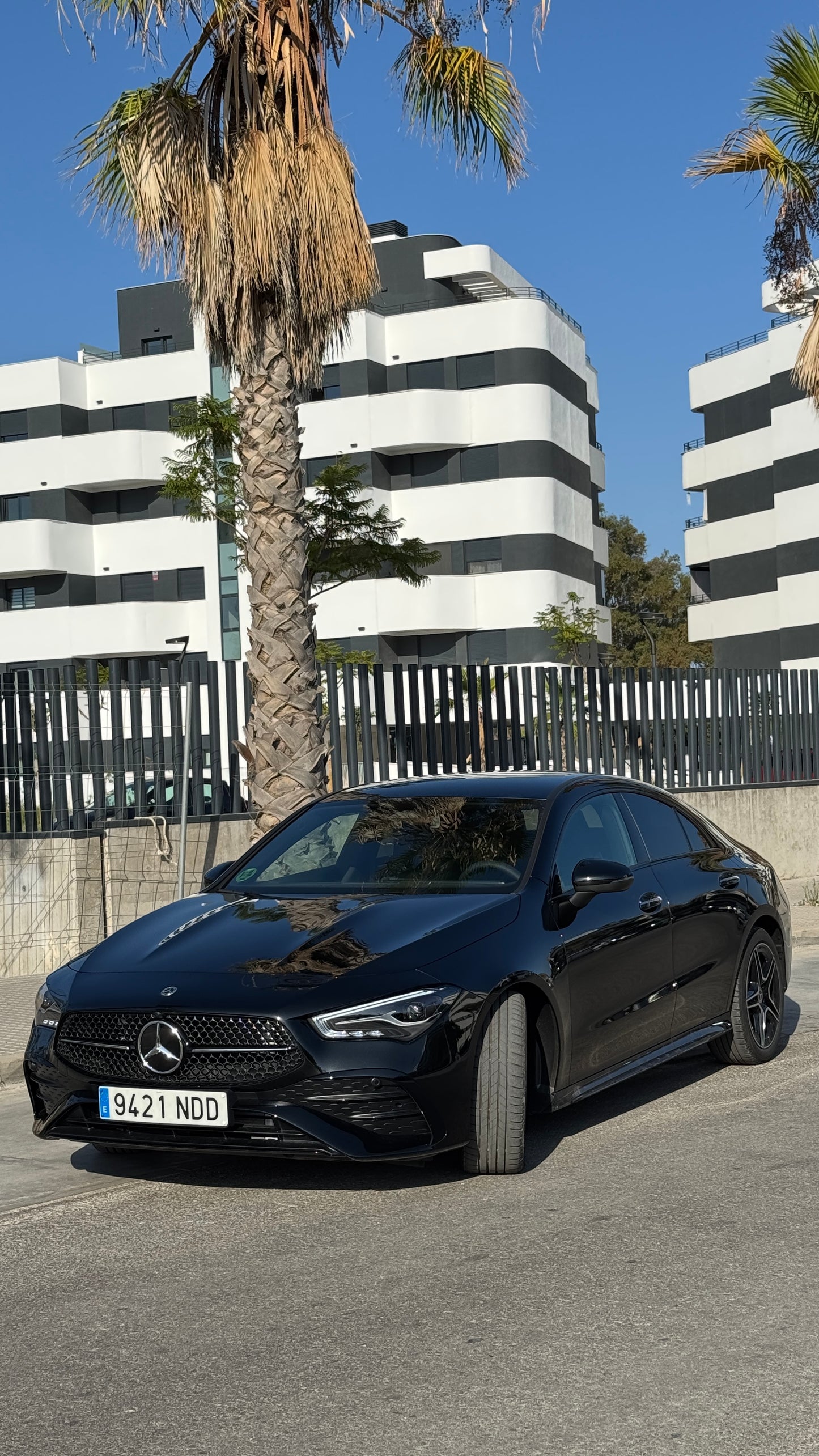 Mercedes CLA 220d (Black)